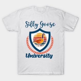 SILLY GOOSE UNIVERSITY TREND POPULAR RETRO MEME T-Shirt